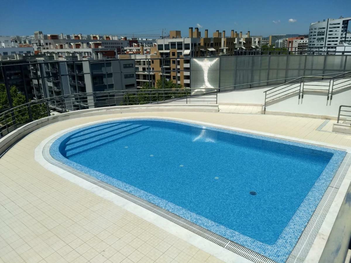 Parque Das Nacoes - Fil Pool Apartment Lisboa Eksteriør bilde